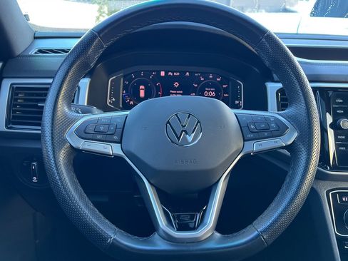 Used 2022 Volkswagen Atlas Cross Sport SEL R-Line image 21