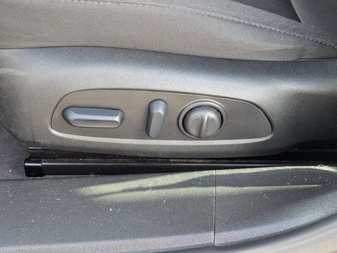 Used 2024 Chevrolet Malibu LT image 26