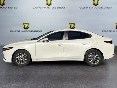 Used 2024 MAZDA MAZDA3 s image 2