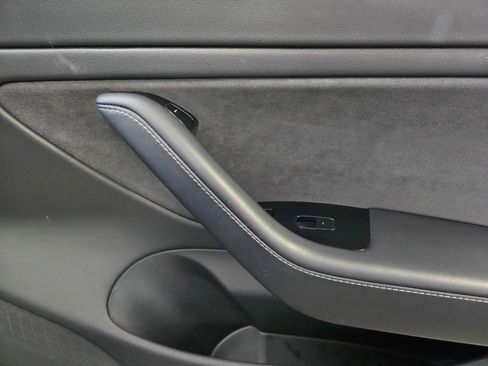 Used 2020 Tesla Model 3 Long Range AWD/4WD image 6