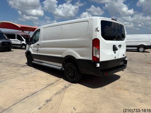 Used 2019 Ford Transit 250 130 Low Roof w/ Exterior Upgrade Package RWD image 5