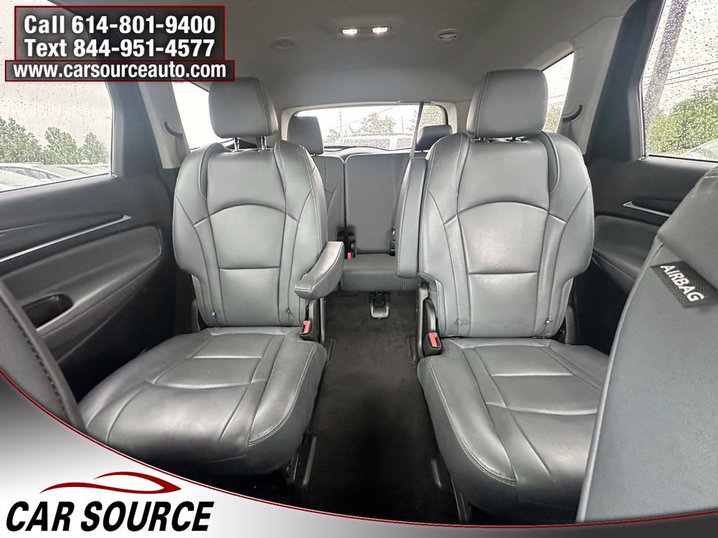 Used 2019 Buick Enclave Essence AWD/4WD image 12