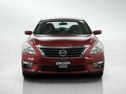 Used 2015 Nissan Altima 2.5 SV FWD image 8