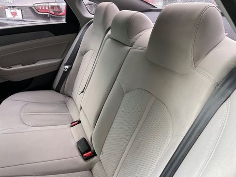 Used 2018 Hyundai Sonata SEL w/ Cargo Package image 14