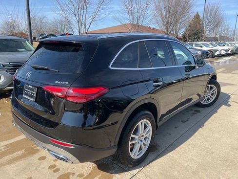 Used 2025 Mercedes-Benz GLC 300 4MATIC image 6