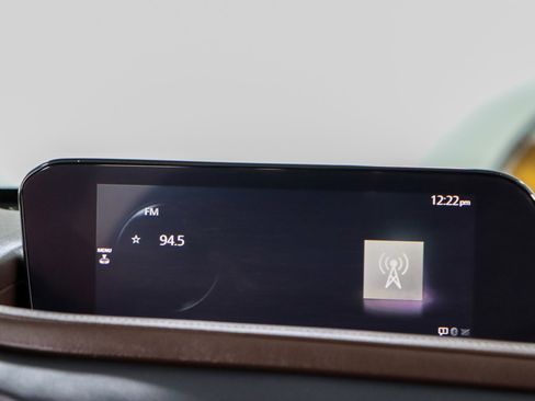 Used 2023 MAZDA CX-30 AWD 2.5 S w/ Premium Package image 19