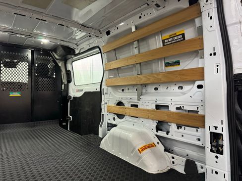 Used 2023 Ford Transit 250 Low Roof AWD w/ Exterior Upgrade Package image 29