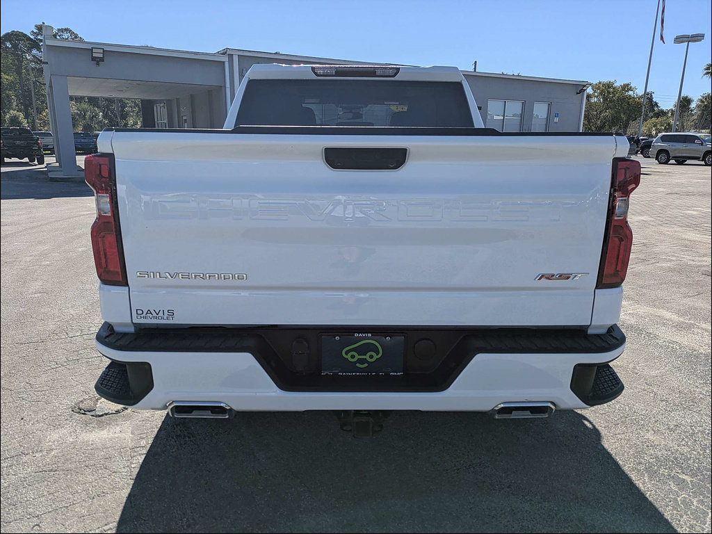 Used 2023 Chevrolet Silverado 1500 RST w/ Z71 Off-Road Package AWD/4WD image 6