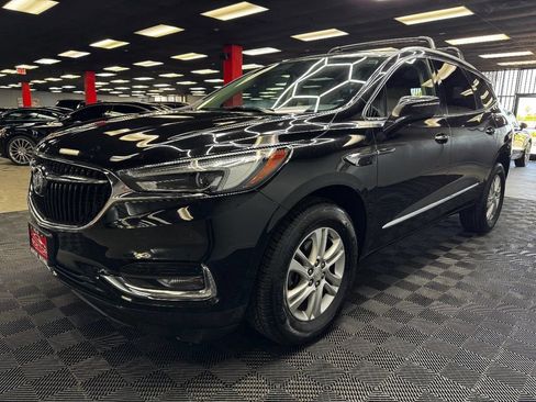 Used 2019 Buick Enclave Essence image 7