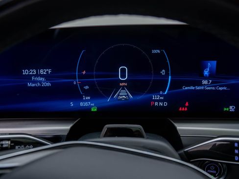 Certified 2025 Cadillac Lyriq Luxury w/ LPO, Floor Liner Package image 26