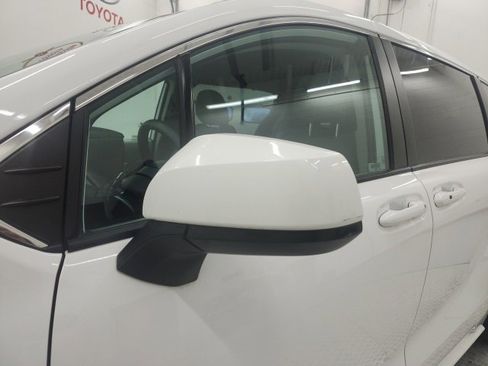 Used 2022 Toyota Sienna LE image 10