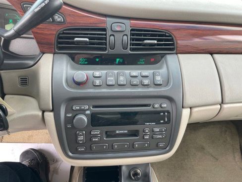 Used 2002 Cadillac De Ville image 15