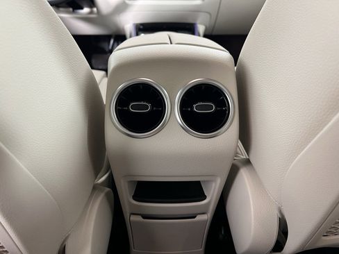 Certified 2023 Mercedes-Benz GLA 250 4MATIC w/ Premium Package image 28