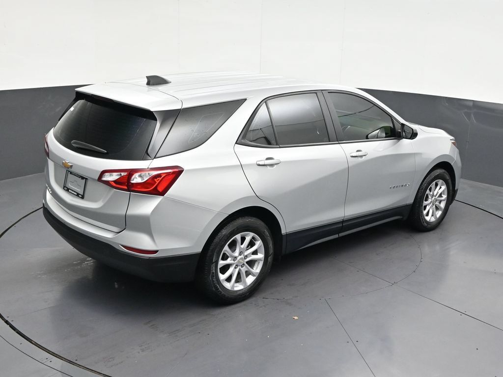 Used 2021 Chevrolet Equinox LS FWD image 21