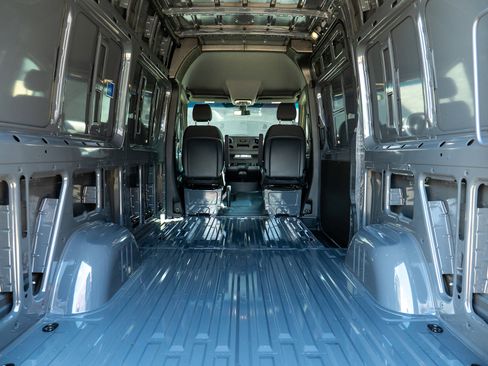 New 2026 Mercedes-Benz Sprinter 2500 image 10