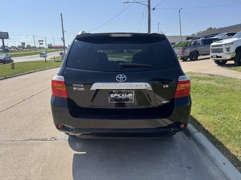 Used 2008 Toyota Highlander Limited AWD/4WD image 4