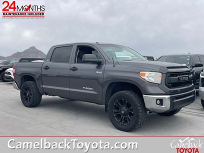 Used 2017 Toyota Tundra SR5 w/ SR5 Upgrade Package