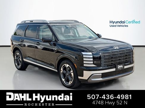 Certified 2026 Hyundai Palisade Limited AWD/4WD image 1