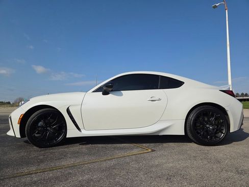 Used 2026 Toyota GR86 Premium w/ GR Wheel Package (TMS image 19