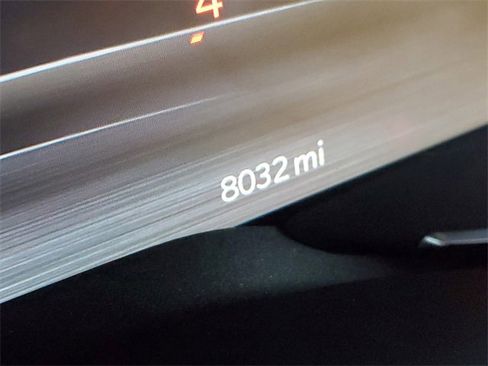 Used 2025 RAM 3500 Laramie image 10