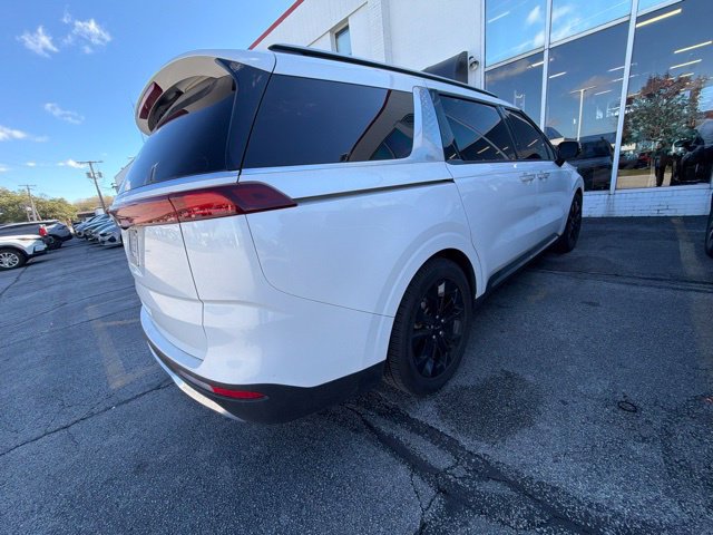 Certified 2022 Kia Carnival SX Prestige FWD image 9