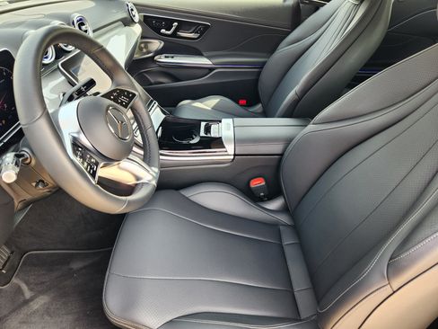 Certified 2024 Mercedes-Benz CLE 300 4MATIC Cabriolet image 16