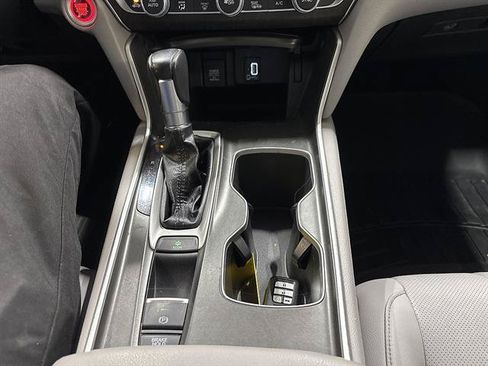 Used 2018 Honda Accord EX-L image 12