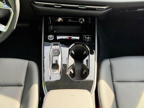 Used 2025 Audi A5 2.0T Premium w/ Convenience Package AWD/4WD image 13