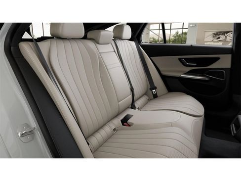 New 2026 Mercedes-Benz E 450 4MATIC All-Terrain Wagon image 5