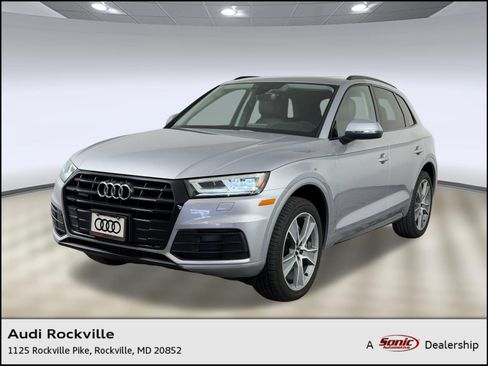 Used 2019 Audi Q5 2.0T Premium Plus w/ Premium Plus Package AWD/4WD image 1