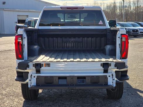 New 2026 GMC Sierra 2500 SLT w/ SLT Convenience Package AWD/4WD image 21