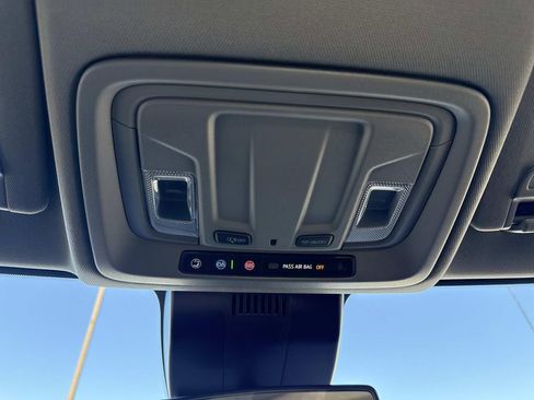 Certified 2023 Chevrolet Silverado 1500 Custom image 26