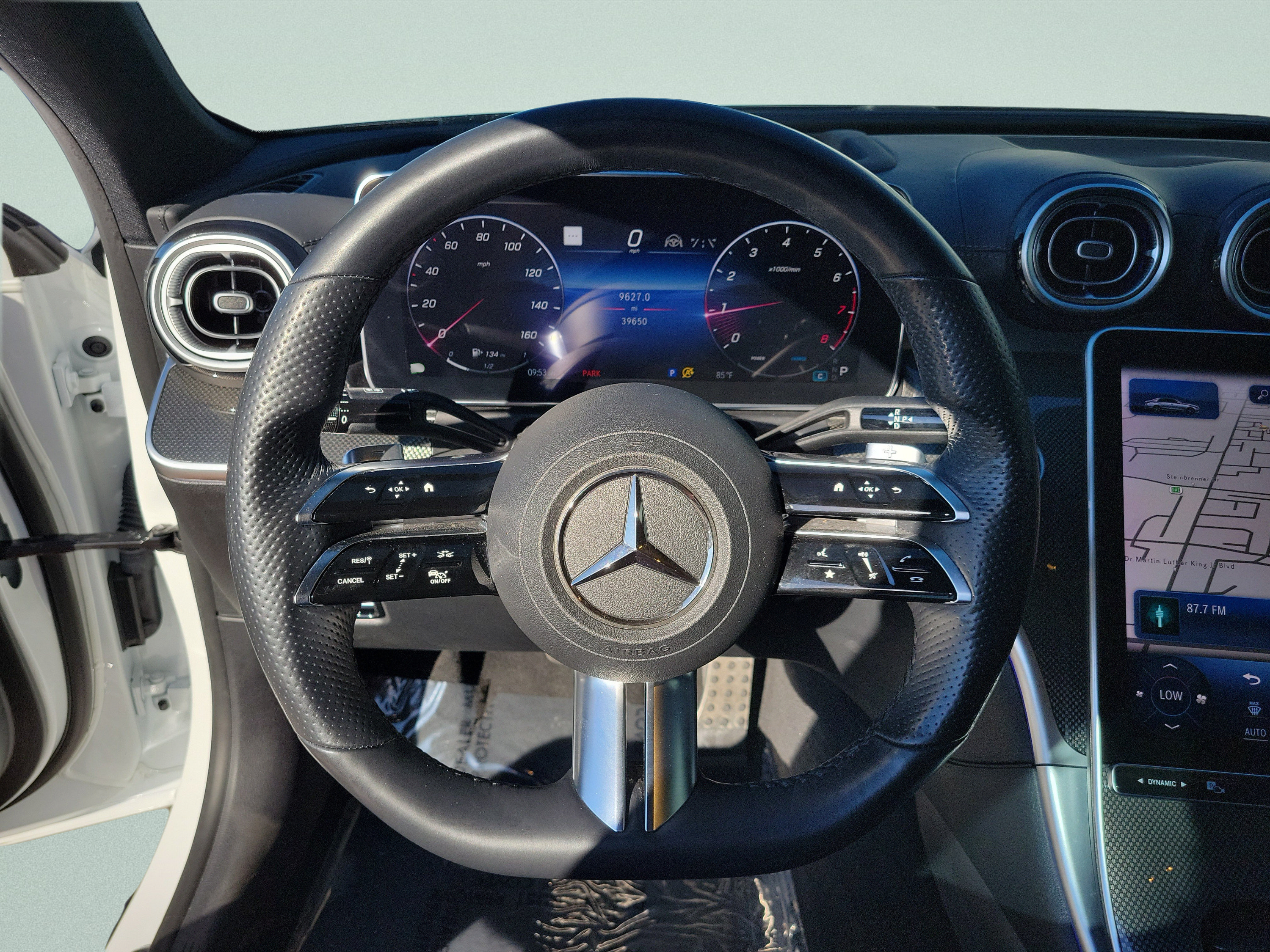 Used 2022 Mercedes-Benz C 300 Sedan image 23
