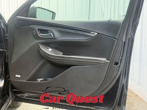 Used 2018 Chevrolet Impala Premier FWD image 16