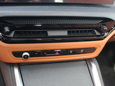 New 2026 BMW i4 xDrive40 AWD/4WD image 15