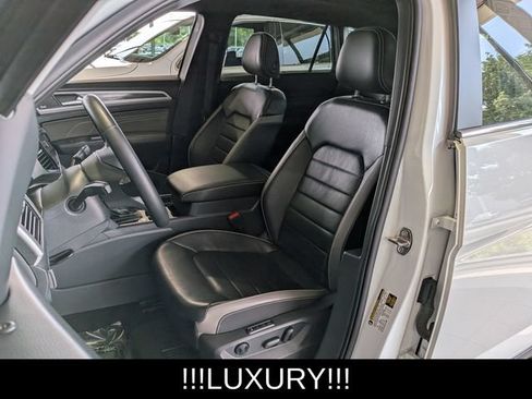 Used 2023 Volkswagen Atlas Cross Sport SEL AWD/4WD image 12