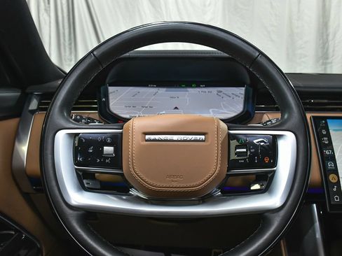 Used 2025 Land Rover Range Rover SE AWD/4WD image 41