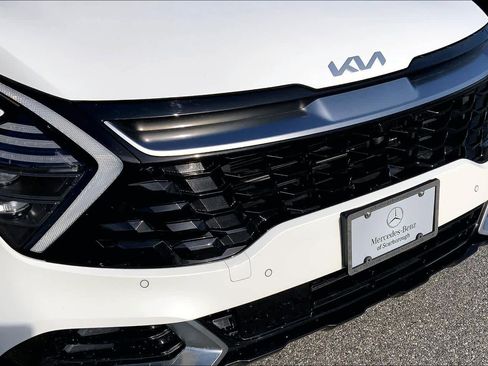 Used 2023 Kia Sportage SX Prestige image 30