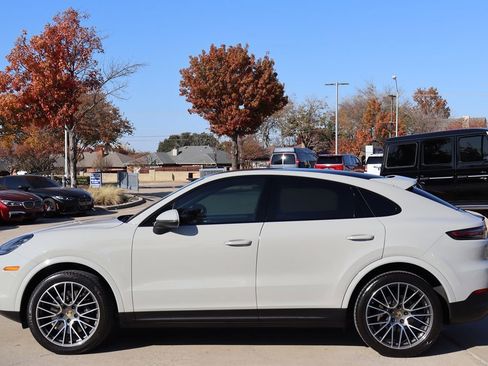 Used 2021 Porsche Cayenne Coupe image 6
