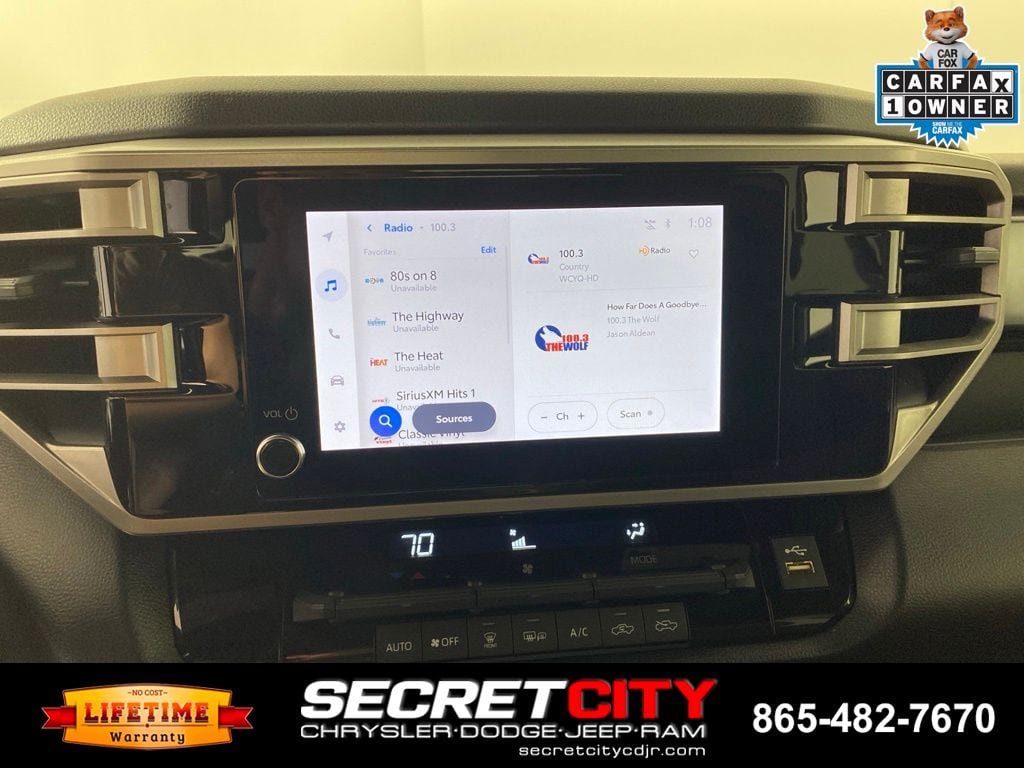 Used 2025 Toyota Tundra SR5 w/ TRD Off-Road Package AWD/4WD image 19
