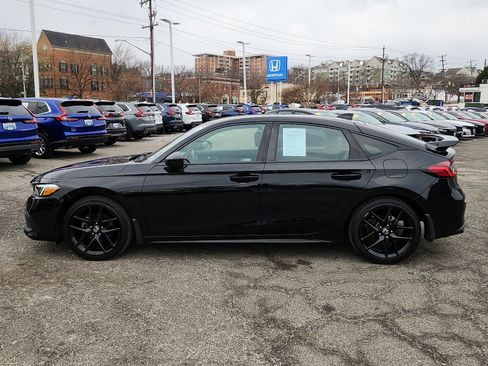 Used 2023 Honda Civic Sport image 7