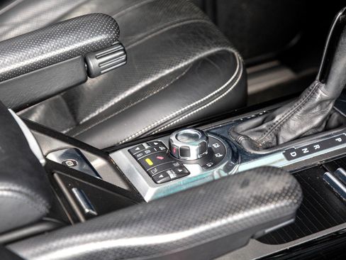 Used 2011 Land Rover Range Rover Autobiography image 28