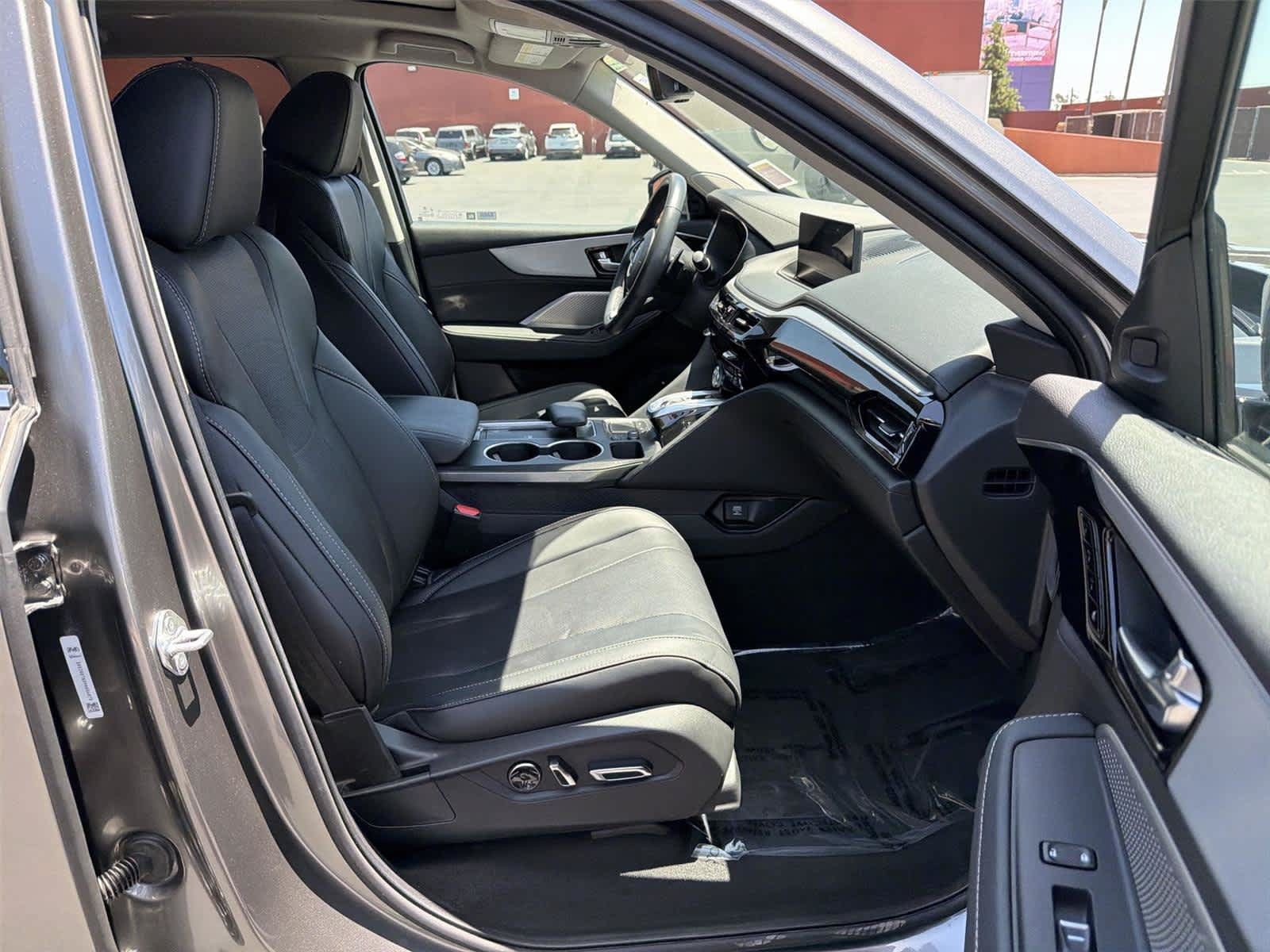 Used 2024 Acura MDX w/ Technology Package FWD image 15