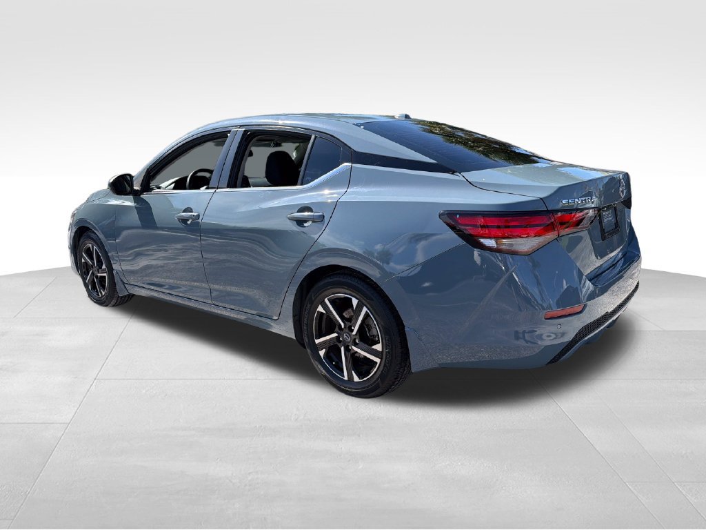 Used 2024 Nissan Sentra SV w/ Trunk Package FWD image 5