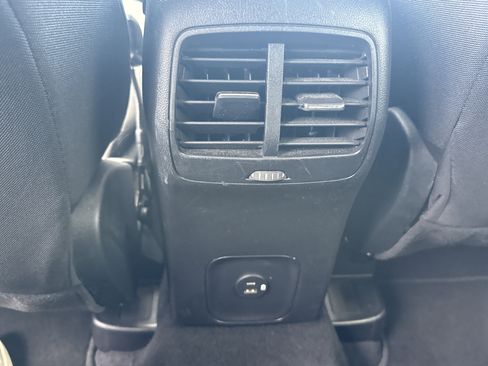Used 2020 Ford Escape SE AWD/4WD image 14