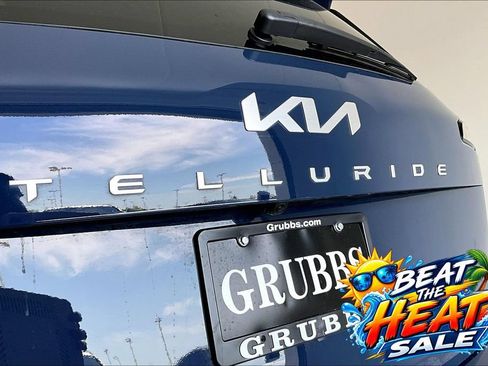 Used 2025 Kia Telluride EX X-Line AWD/4WD image 38