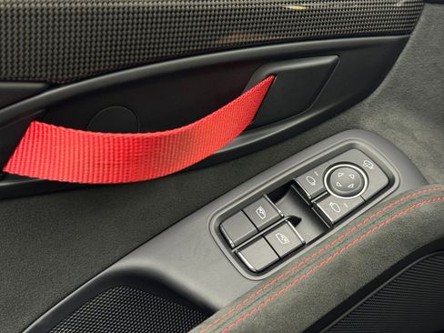 Used 2023 Porsche 718 Cayman GT4 image 19