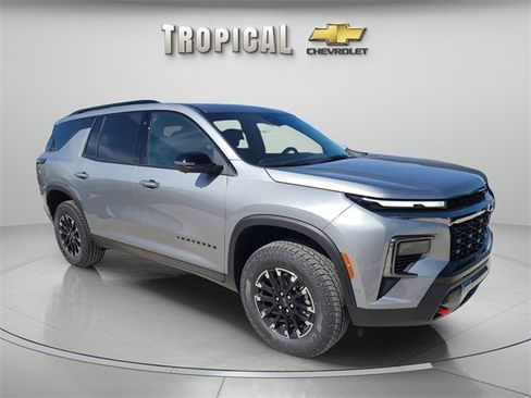 New 2026 Chevrolet Traverse Z71 image 7