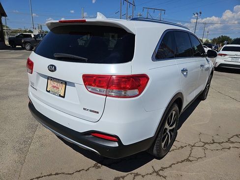Used 2016 Kia Sorento EX w/ EX Touring Package FWD image 7