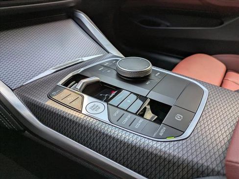 Used 2025 BMW M440i Coupe w/ Premium Package RWD image 11